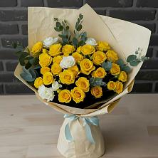 Букет цветов из:  Розы в Небуге