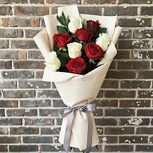 Букет цветов из:  Розы в Небуге