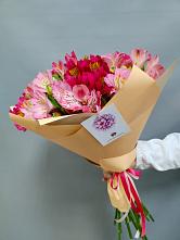 Букет цветов из:  Альстромерии #REPLACE_PRED# Небуге