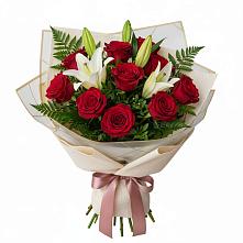Букет цветов из:  Лилии и Розы в Небуге