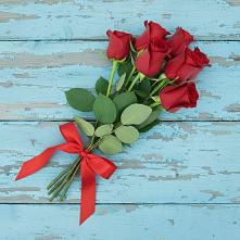 Букет Красные розы в Небуге