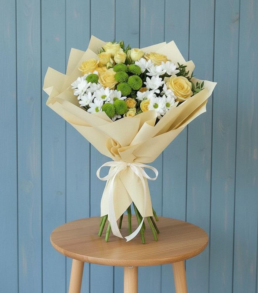Букет цветов из: Хризантемы и Розы в Небуге