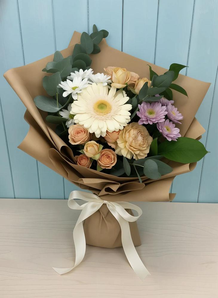Букет цветов из: Герберы и Хризантемы в Небуге