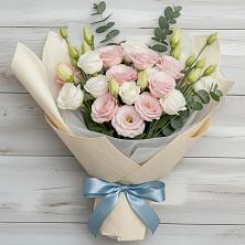 Букет цветов из:  Лизиантусы в Небуге