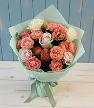 Букет цветов из:  Розы в Небуге
