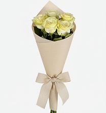 Букет цветов из:  Розы в Небуге