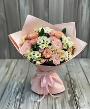 Букет цветов из:  Гвоздики, Розы и Хризантемы в Небуге