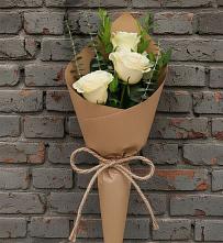 Букет цветов из:  Розы в Небуге