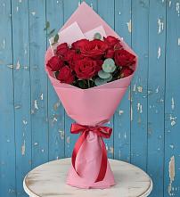 Букет цветов из:  Розы в Небуге