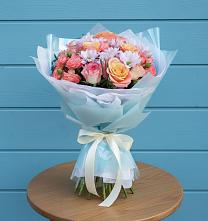Букет цветов из:  Хризантемы и Розы в Небуге