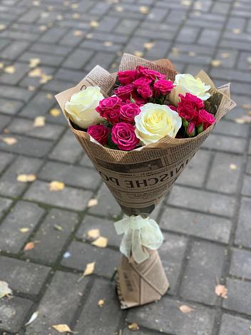 Букет цветов из: Розы в Небуге