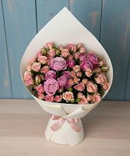 Букет цветов из:  Розы в Небуге